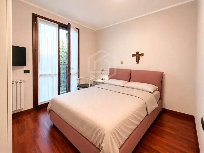 Casa quadrilocale in vendita in Ravenna