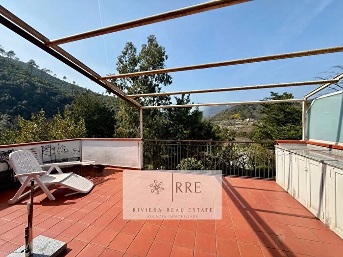 Appartamento quadrilocale in vendita in Borgata Chiappa, Garlenda