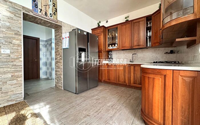 Appartamento quadrilocale in vendita in Via Cerrione, Biella