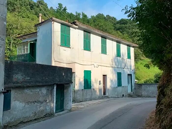 Appartamento con 7 locali in vendita in Via Ss Nome di Gesù a, Ceranesi