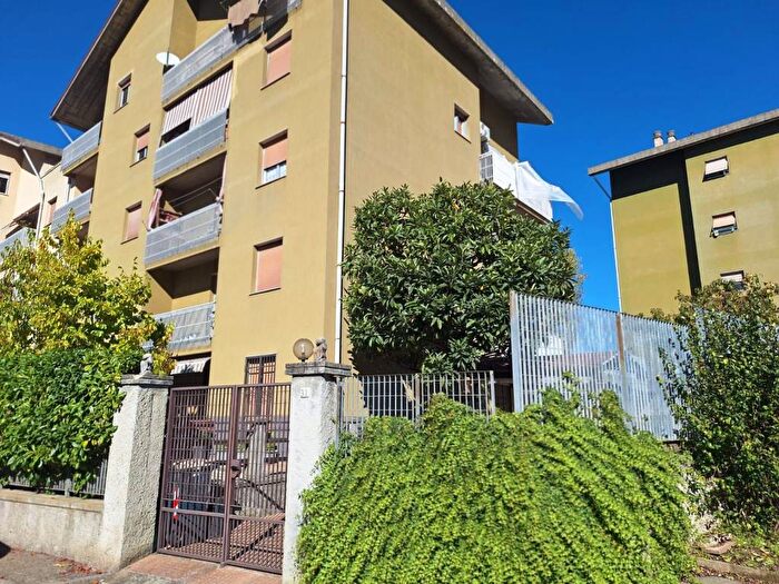 Appartamento con 5 locali in affitto in Via San Rocco, Centro, Serravalle Scrivia