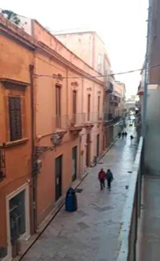 Appartamento con 6 locali in vendita in Via XI Maggio, Marsala