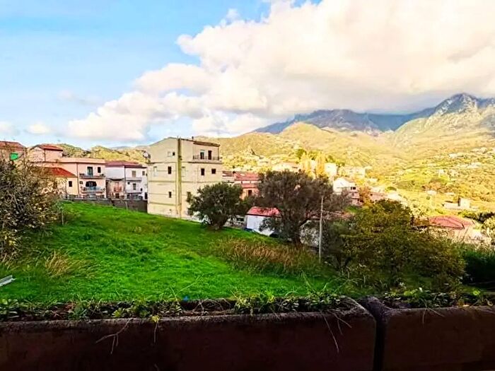 Appartamento con 5 locali in vendita in Via Sant Antonio Abate Pepe, Belvedere Marittimo