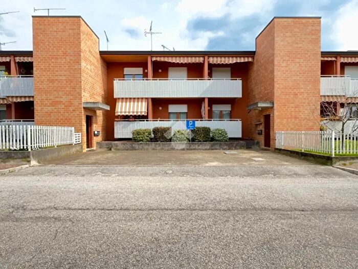 Appartamento quadrilocale in vendita in Via Dottor Giovanni Marcolina, Attimis