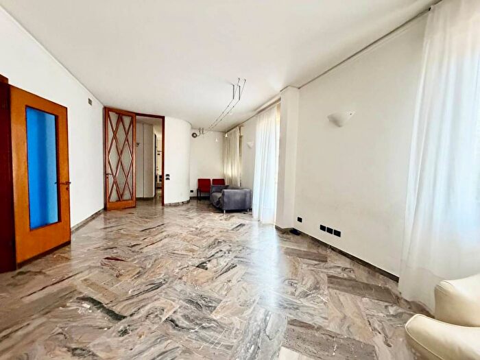 Appartamento con 5 locali in affitto in Viale Trieste, Centro Storico, Rovigo