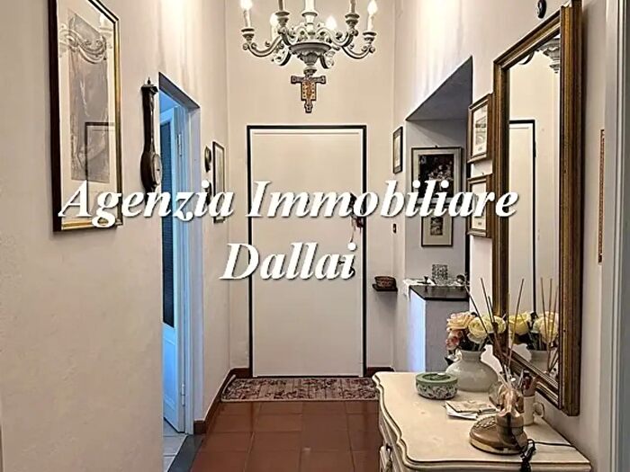 Appartamento con 5 locali in vendita in Viale della Resistenza, Borgo San Lorenzo