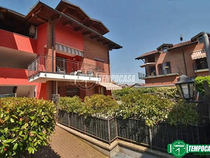 Appartamento quadrilocale in vendita in Via San Martino, San Benigno Canavese