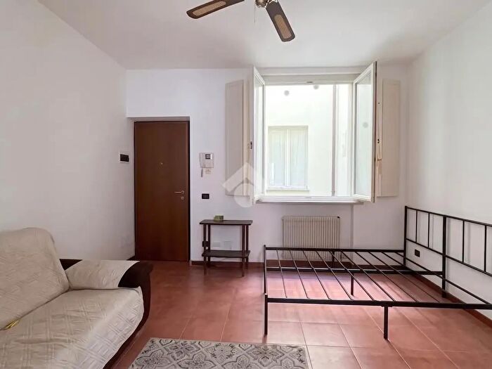 Appartamento bilocale in affitto in Strada Massimo d'Azeglio, Parma