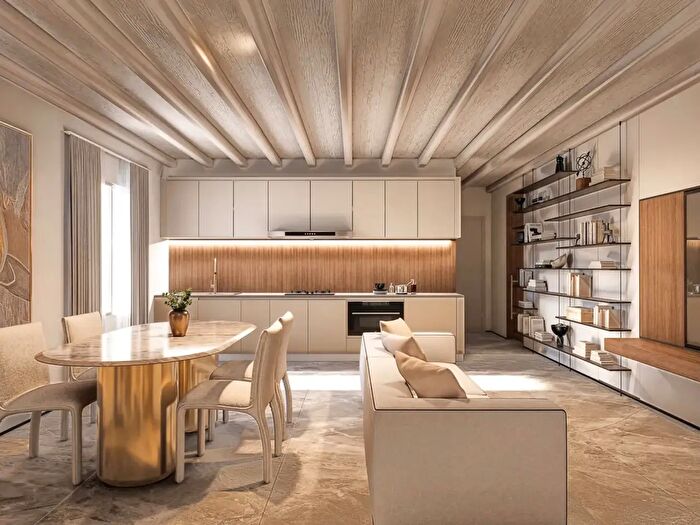 Appartamento trilocale in vendita in Via Palestro, Orzinuovi