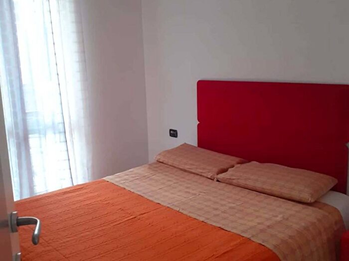 Appartamento bilocale in affitto in Via Offelera, Agrate Brianza