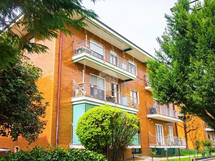 Appartamento bilocale in vendita in Via Vittorio Veneto, Garbagnate Milanese