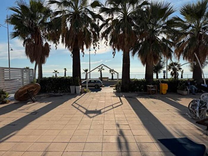 Appartamento bilocale in vendita in Lungomare col Francesco Sirimarco, Tortora