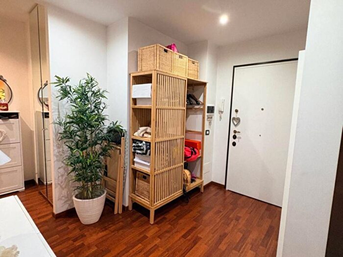 Appartamento trilocale in affitto in Via Francesco Gentile, Cinecittà, Roma