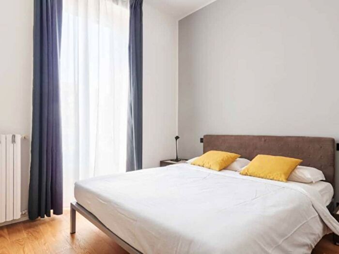 Appartamento bilocale in affitto in Via Carlo Imbonati, Dergano, Milano