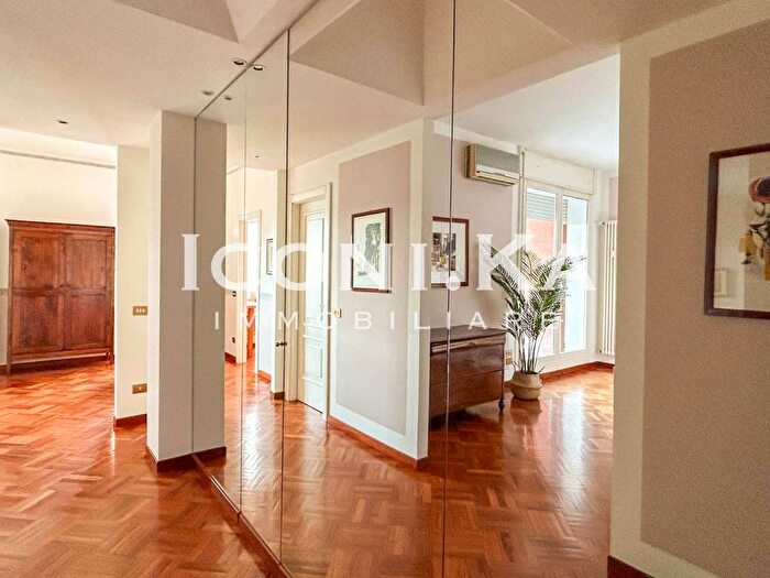 Appartamento trilocale in affitto in Viale dei Mille, Ospedale Volturno, Parma