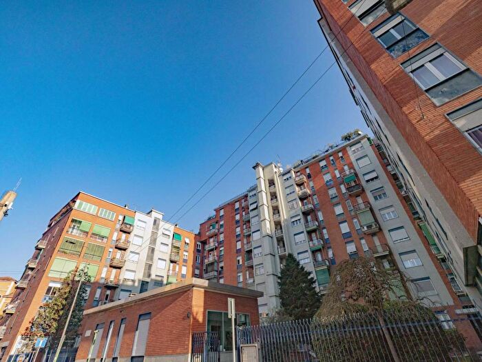 Appartamento bilocale in affitto in Via Mario Pieri, Crescenzago, Milano