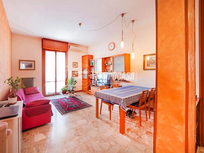 Appartamento quadrilocale in vendita in Via Giuseppe Gioacchino Belli, Verona