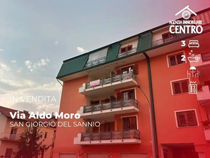 Appartamento con 5 locali in vendita in Via Aldo Moro, San Giorgio Del Sannio