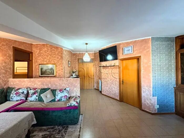 Appartamento quadrilocale in vendita in Via Rodolfo Morandi, Umbertide