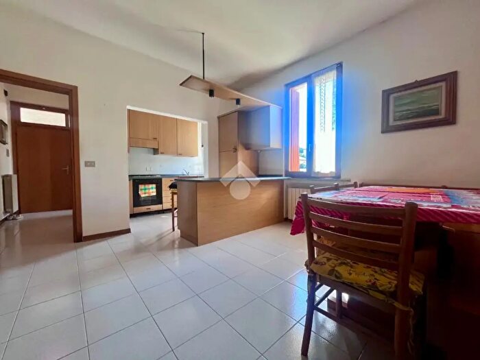 Appartamento quadrilocale in vendita in Via Unità dItalia, Maniago