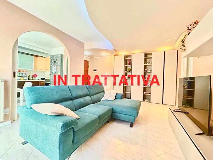 Appartamento quadrilocale in vendita in Via Divisione Acqui, Vigasio
