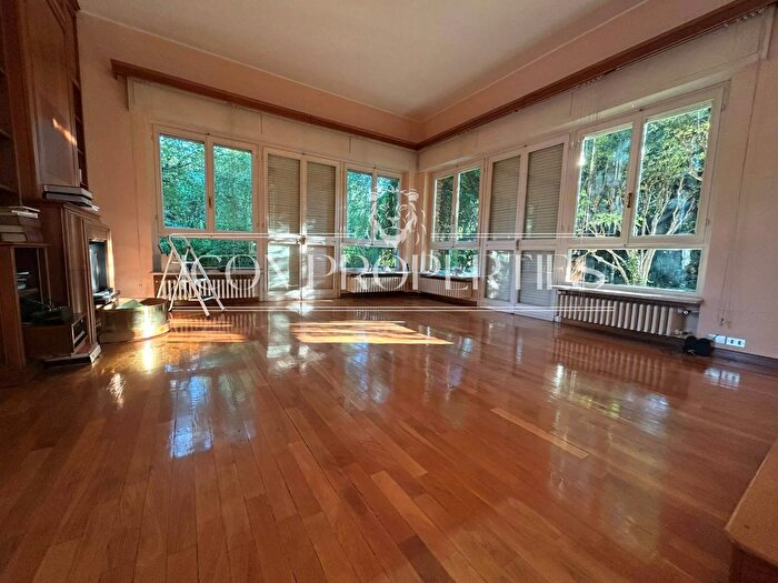 Casa con 5 locali in vendita in Via Sprelunga, Seveso