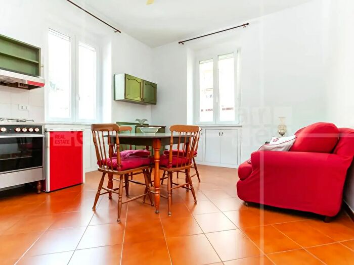 Appartamento trilocale in affitto in Via Pietro Albertini, Roma