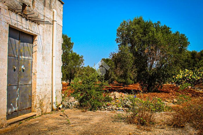 Casa monolocale in vendita in Contrada Sperti, Carovigno