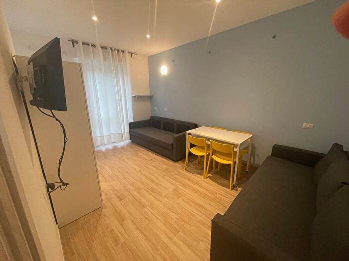Appartamento monolocale in affitto in Via Giuseppe Ripamonti, Quintosole Chiaravalle, Milano
