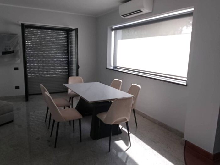 Casa con 5 locali in affitto in Via Nicola Iannini, Madonna Della Neve, Frosinone