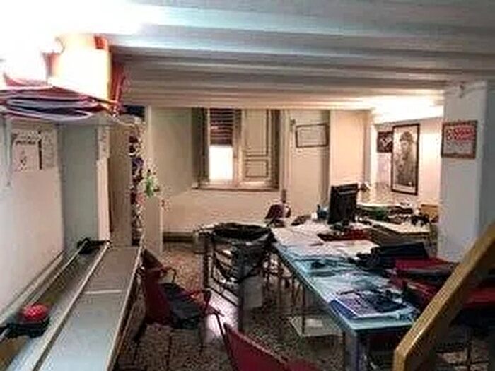 Appartamento quadrilocale in vendita in Via Trapani, Palermo