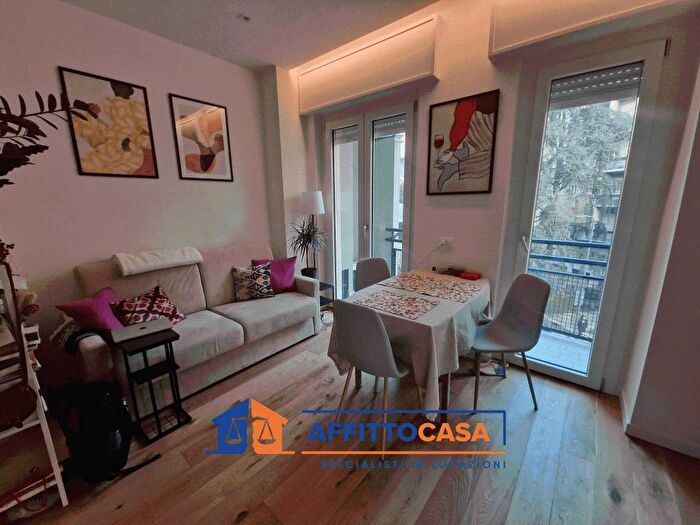 Appartamento bilocale in affitto in Via Losanna, Cenisio, Milano