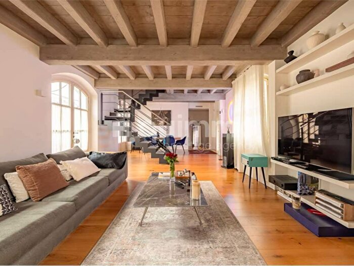 Appartamento con 6 locali in affitto in Via Magolfa, Navigli Darsena, Milano
