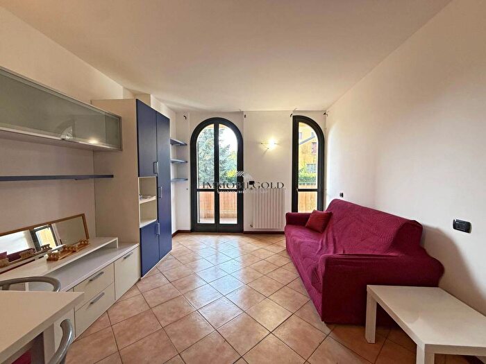 Appartamento monolocale in affitto in Via Achille Grandi, Abbiategrasso