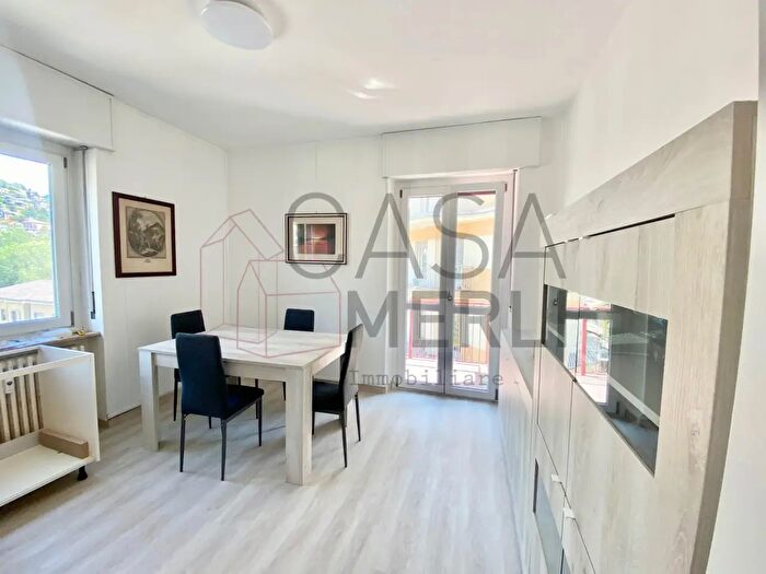 Appartamento trilocale in affitto in Corso Saint Martin De Corleans, Aosta