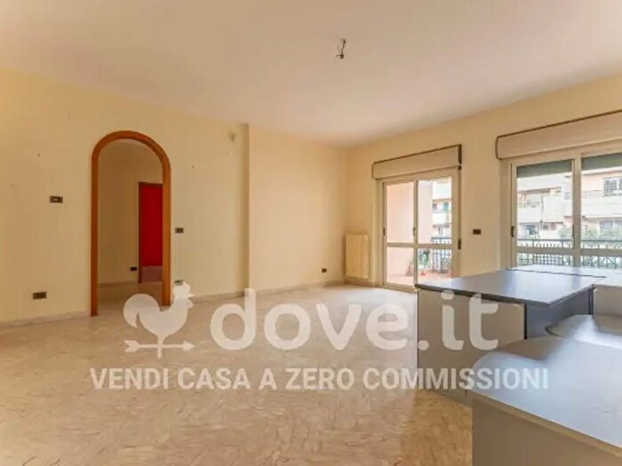Appartamento con 5 locali in vendita in Via Nazionale i, Bari