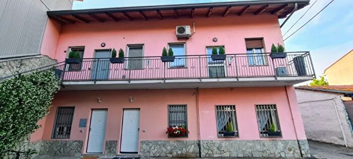 Appartamento con 5 locali in vendita in Corso Sempione Bettolino Pogliano Milanese Milano Lombardia Italia, Lainate