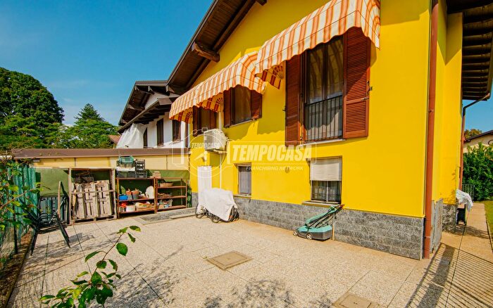 Case in Vendita e in Affitto - 2