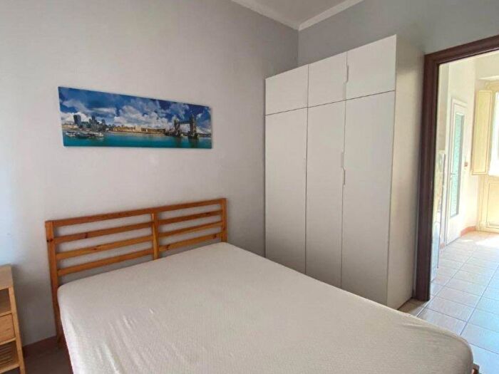 Appartamento bilocale in affitto in Via Rocca de' Baldi, Nizza Millefonti, Torino
