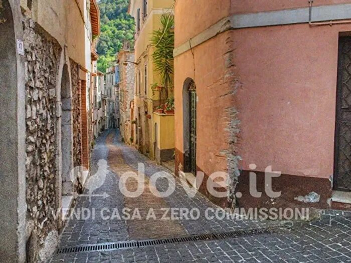 Appartamento con 5 locali in vendita in Via Camillo Benso Conte di Cavour, Morolo