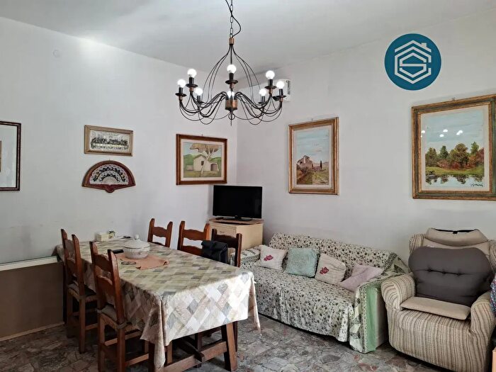 Casa con 7 locali in vendita in Via Ferdinando I De Medici, Poggio A Caiano