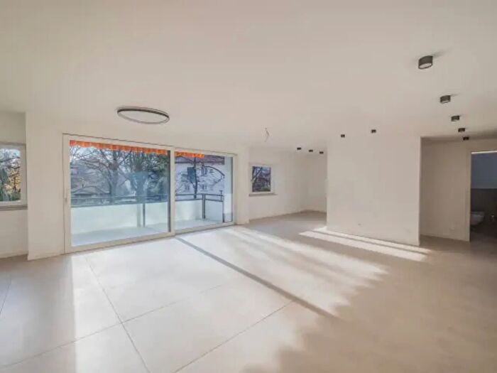 Appartamento quadrilocale in vendita in Via Karl Wolf, Merano