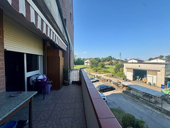 Appartamento con 5 locali in vendita in Via Cesare Battisti, Quinto Vicentino