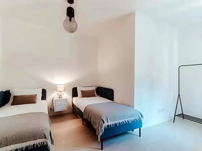 Appartamento monolocale in affitto in Via Bellinzona, Como