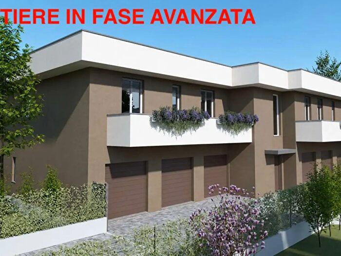 Appartamento trilocale in vendita in Vicolo Cirimido, Lomazzo