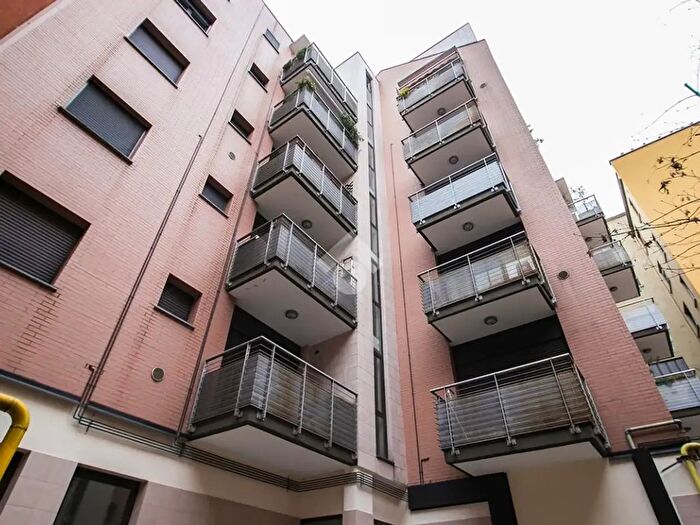Appartamento bilocale in affitto in Via Sant'Alessandro Sauli, Milano