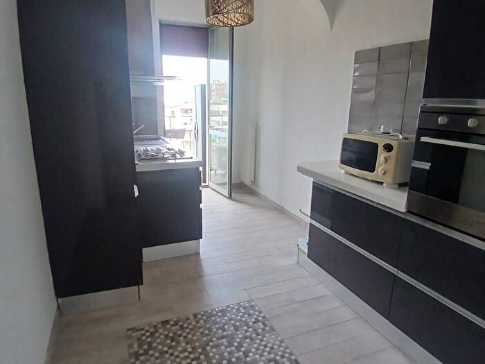 Appartamento trilocale in affitto in Viale Emilia, Centro, Cologno Monzese