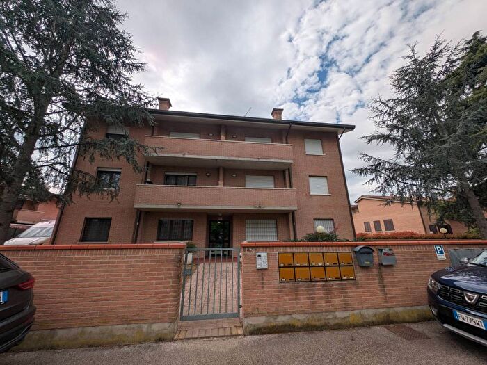 Appartamento con 5 locali in affitto in Via Vincenzo Domenico Chendi, Via Pomposa, Ferrara