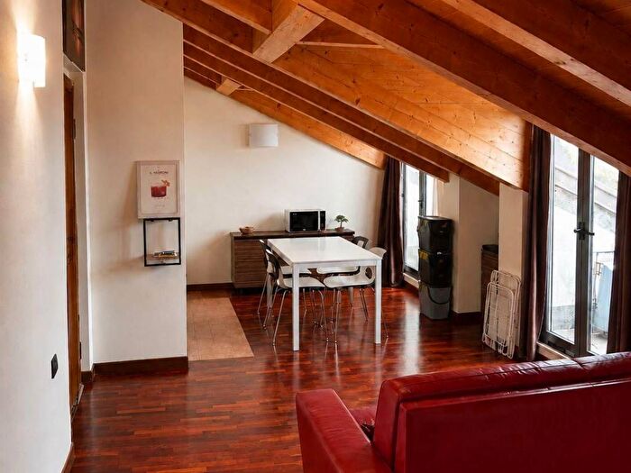 Appartamento bilocale in affitto in Via Gargano, Corvetto, Milano