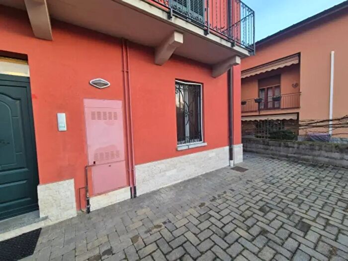 Appartamento bilocale in affitto in Via Monte Rosa, Bregnano
